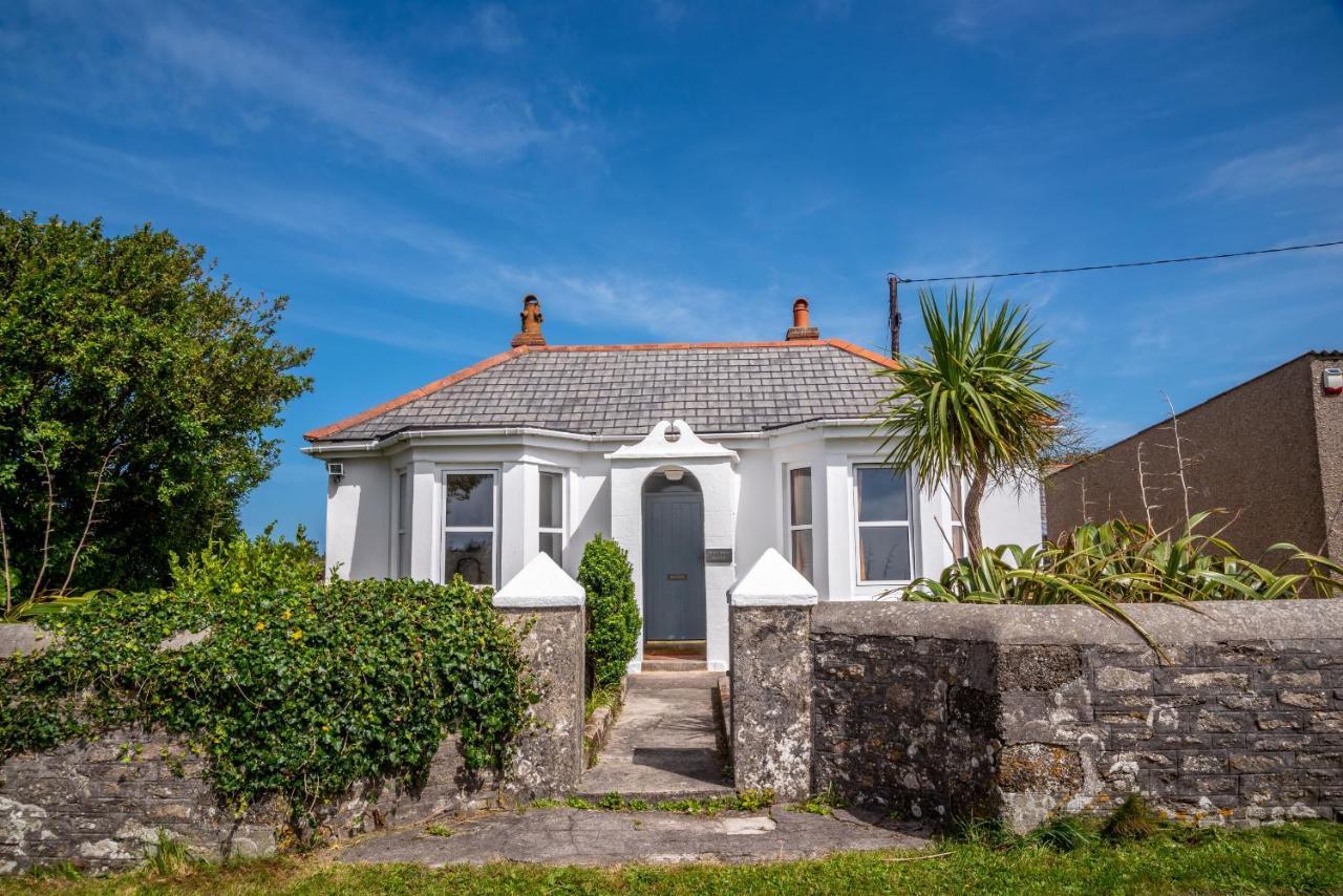Finest Retreats - Western Watch - Sea Views, Pets Accepted, Sleeps 6 Lower Boscaswell 外观 照片