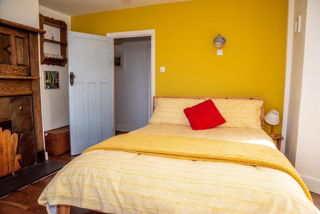 Finest Retreats - Western Watch - Sea Views, Pets Accepted, Sleeps 6 Lower Boscaswell 外观 照片