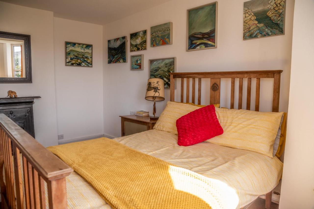 Finest Retreats - Western Watch - Sea Views, Pets Accepted, Sleeps 6 Lower Boscaswell 外观 照片